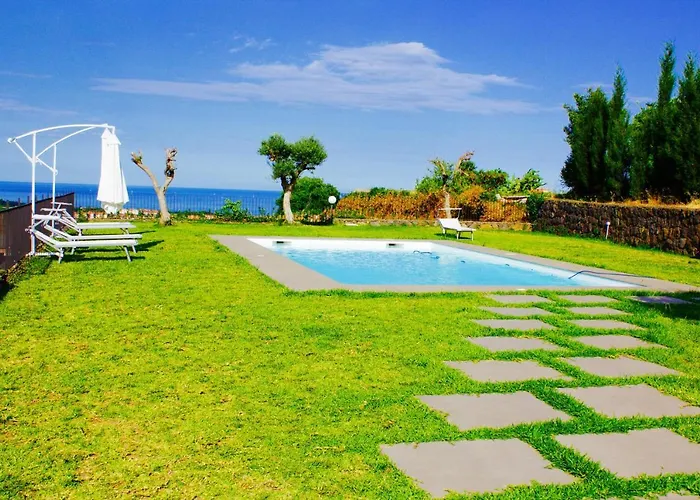 Couette-café Il Vulcano Aci Catena