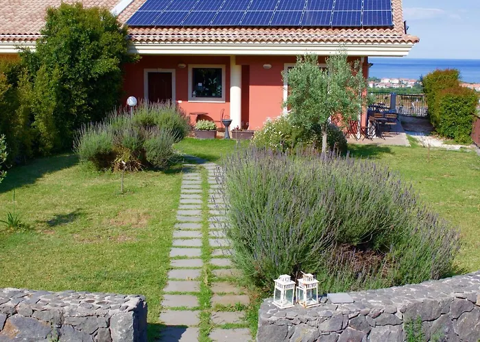 Il Vulcano 3* Aci Catena